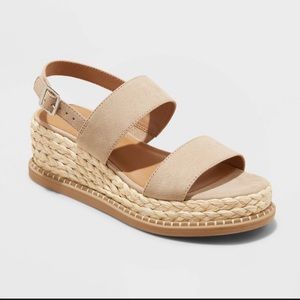 Women's Wedge Heels - Universal Thread Taupe size 9. NWT